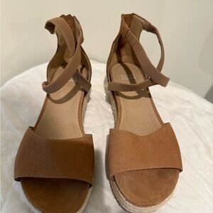 Eileen Fisher Sandals 8 Brown Island Tumbled Nubuck Strappy Wedge MRSP $179
